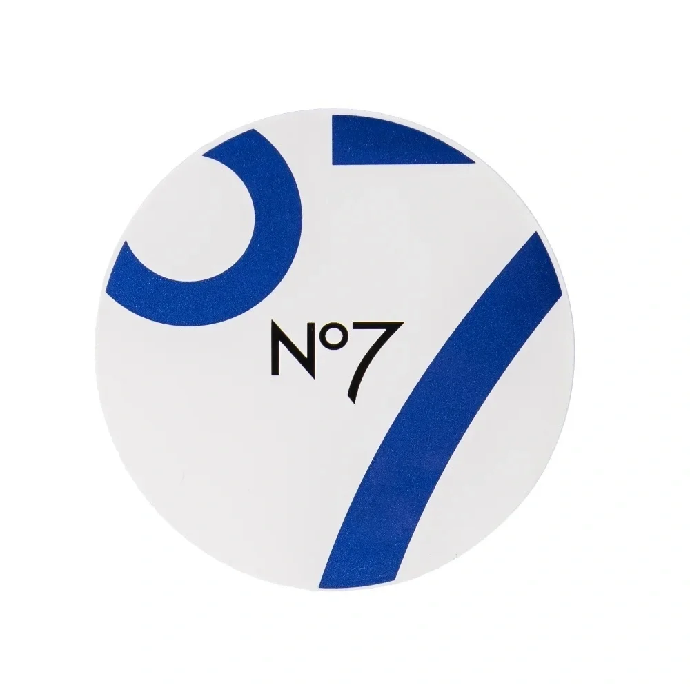 NEW No7 LIFT & LUMINATE - Triple Action - Translucent Finishing Powder - Medium